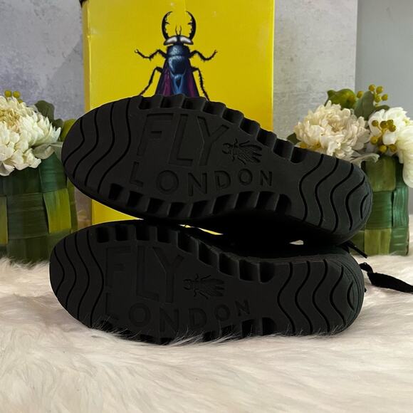 NEW Fly London Suede Oiled Wedge Platform Ankle Boot Yama Funky Edge Bla… - Picture 10 of 14